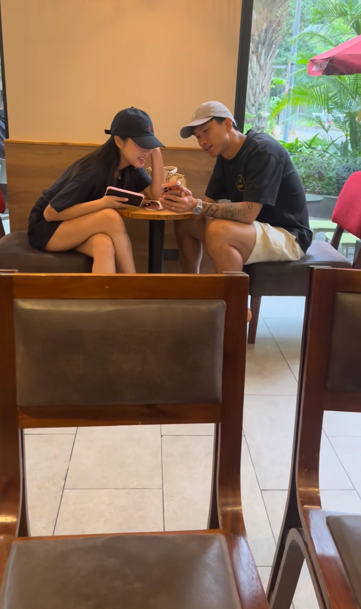 b5c94ecc30a8b1f6e8b9