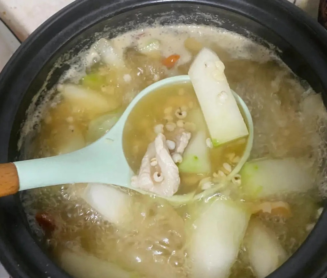 Dung-chi-biet-uong-nuoc-loc-vao-mua-he-day-la-3-loai-nuoc-sieu-giai-nhiet-duong-da-anh1