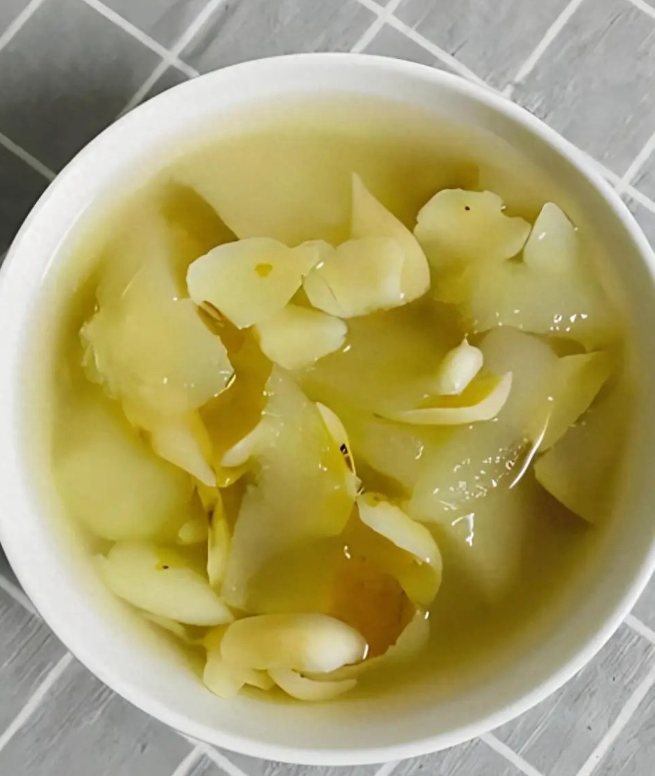 Dung-chi-biet-uong-nuoc-loc-vao-mua-he-day-la-3-loai-nuoc-sieu-giai-nhiet-duong-da-anh2