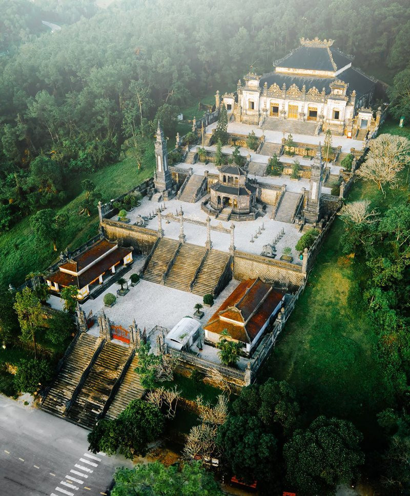 lang_khaidinh