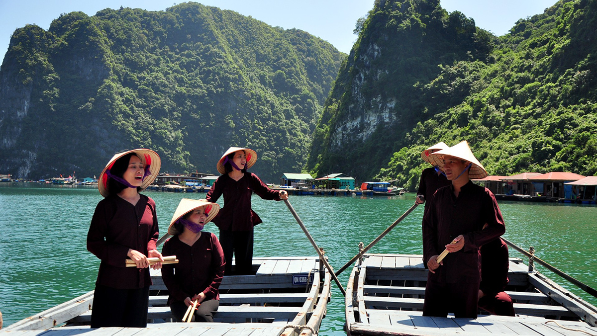 dieu_ho_cau_hat_-_bao_quang_ninh