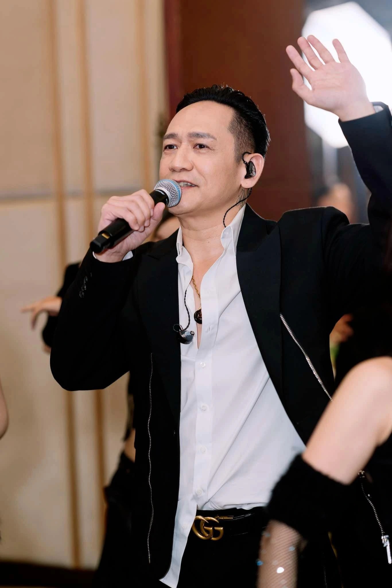 Ca sĩ Duy Mạnh từng gây chú ý khi có những phát ngôn liên quan đến việc làm từ thiện