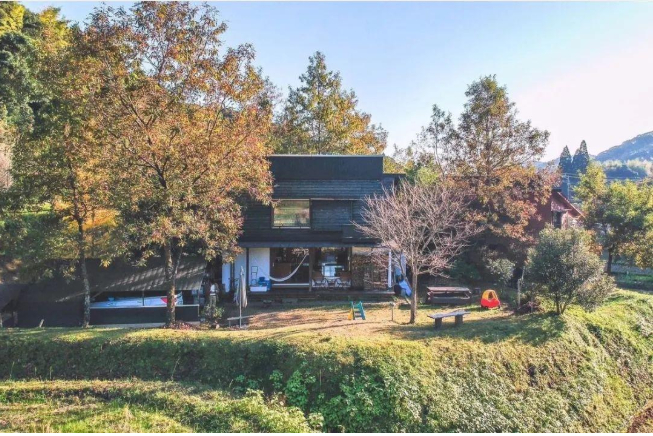 Ngôi nhà của vợ chồng anh Kagae 