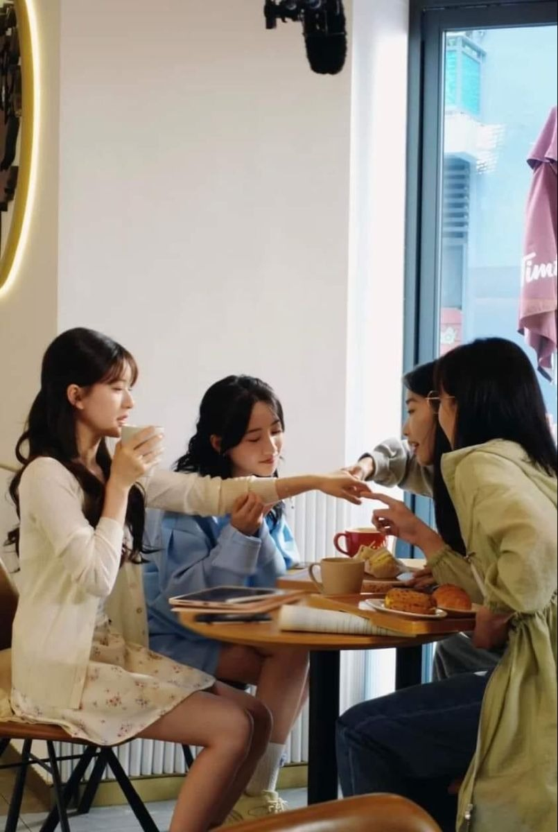 5 câu đồng nghiệp EQ thấp không bao giờ nói, người EQ cao lại dùng thường xuyên để ghi điểm ở nơi làm việc