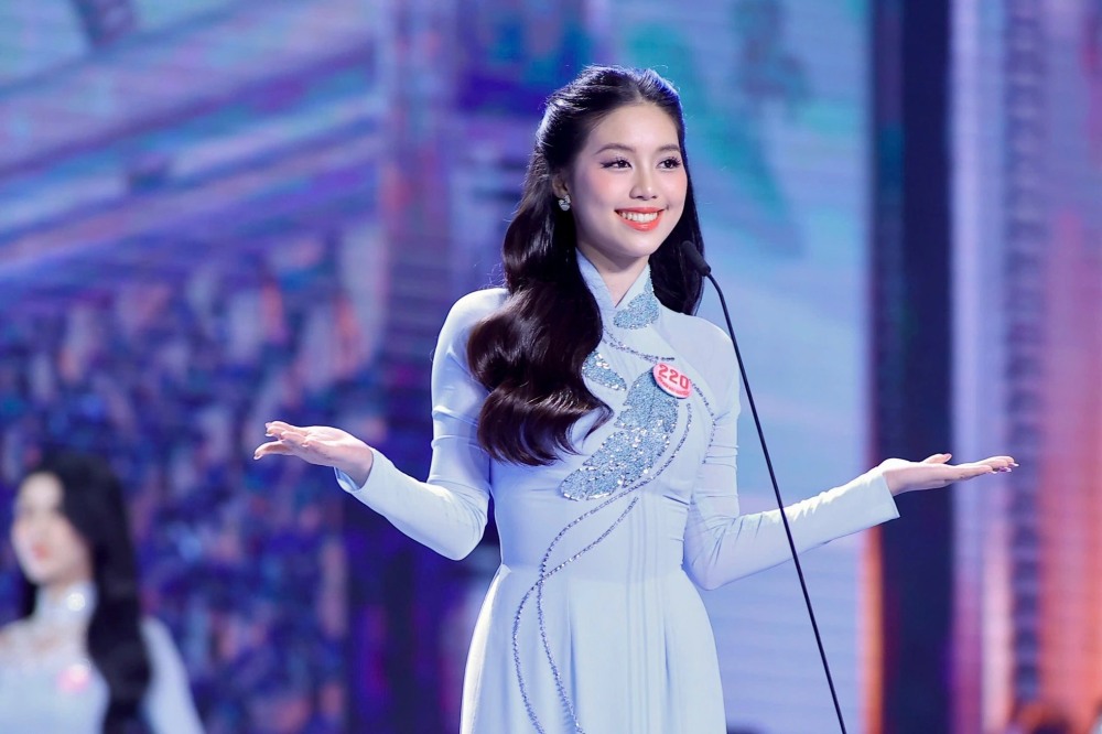 1 người đẹp là trung úy quân đội, có gia thế đáng nể: Lọt top những cô gái đẹp nhất Việt Nam