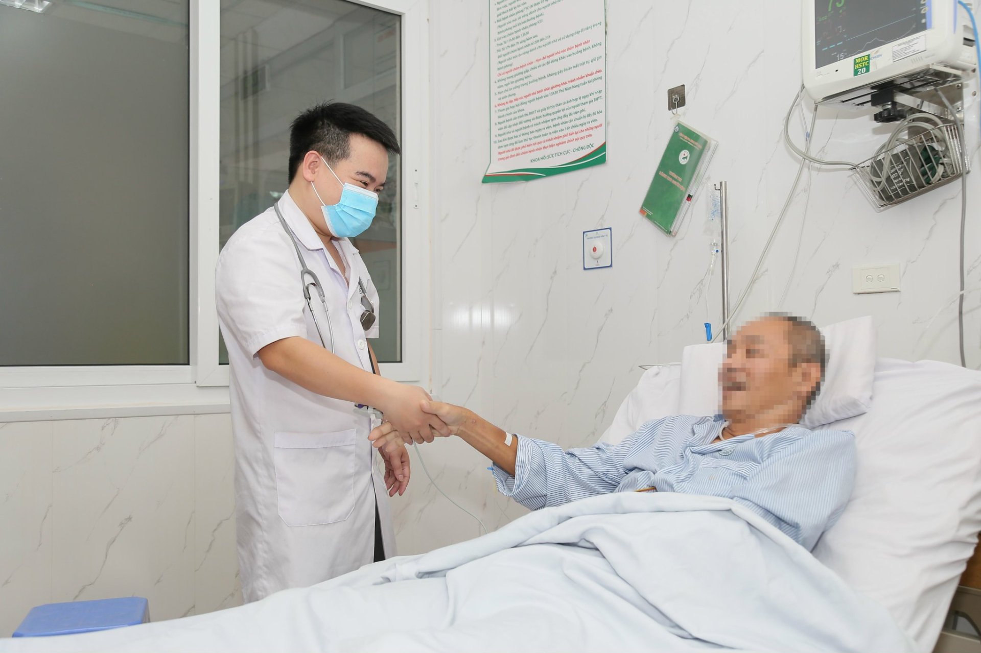 Bệnh nhân Nguyễn M.Đ (SN 1973, Việt Hưng – Hà Nội) đã tỉnh táo, cơ lực cải thiện