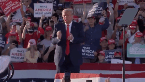 Điệu nhảy tranh cử gây sốt của Tổng thống Donald Trump