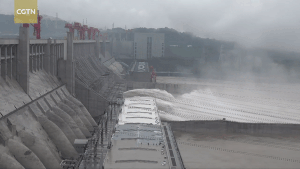 Đỉnh lũ đầu tiên trong năm tại Dương Tử, đập Tam Hiệp với dòng chảy 53.000 m3/s
