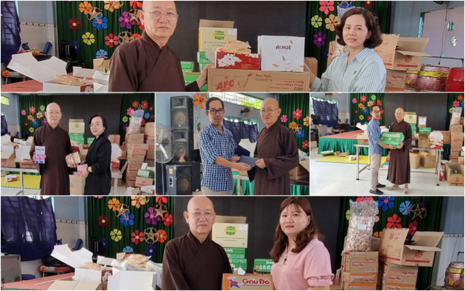   Đại diện mái ấm Kim Chi và nhà chùa nhận quà tài trợ của các doanh nghiệp thông qua Tạp chí Phụ nữ Mới và Cung Cầu.  
