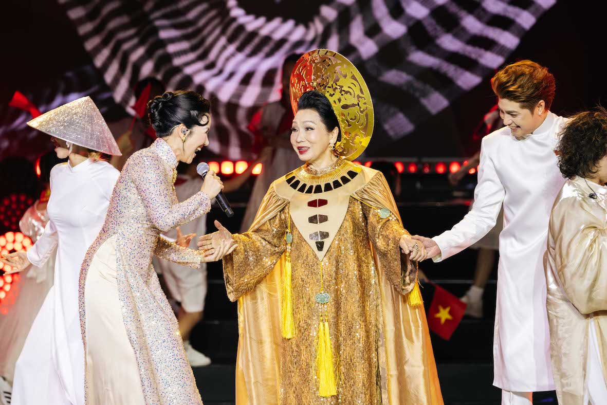 Nghệ sĩ Bạch Tuyết ghi nhận tài năng của nhiều bạn trẻ