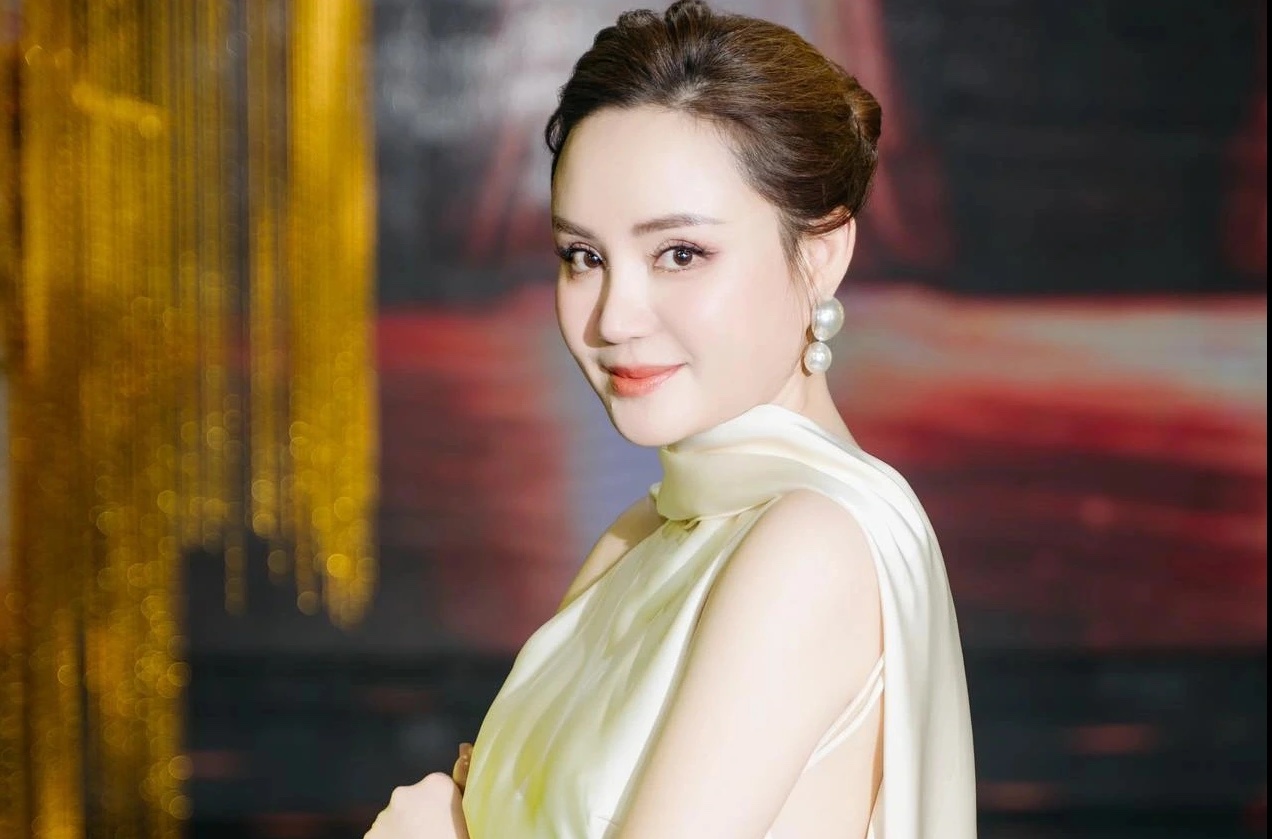 Nữ ca sĩ -CEO Vy Oanh