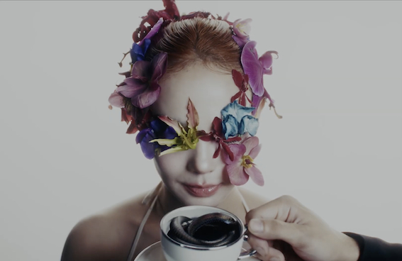 Hình ảnh Minh Hằng được hé lộ trong sản phẩm mới