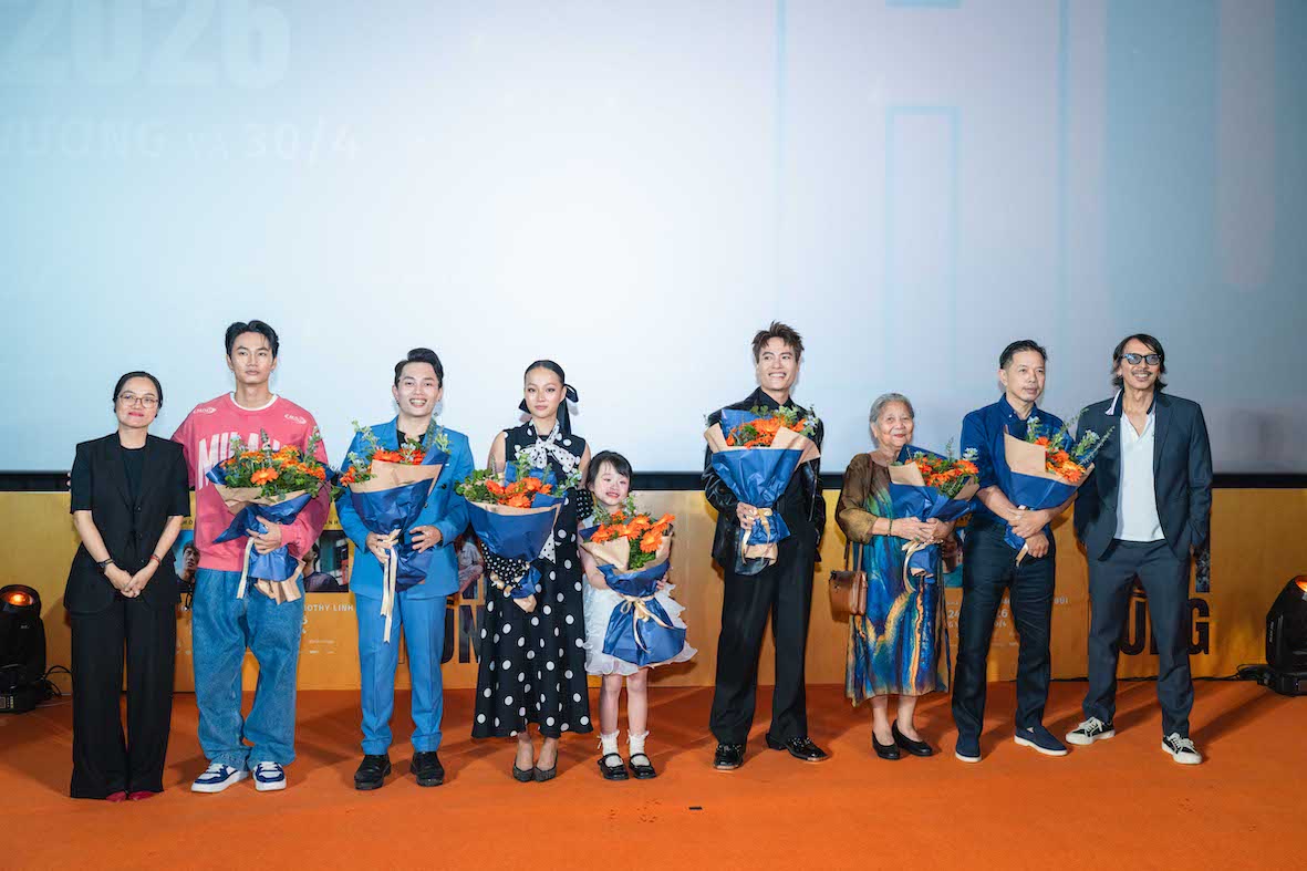 Đạo diễn và Dàn diễn viên phim ra mắt 