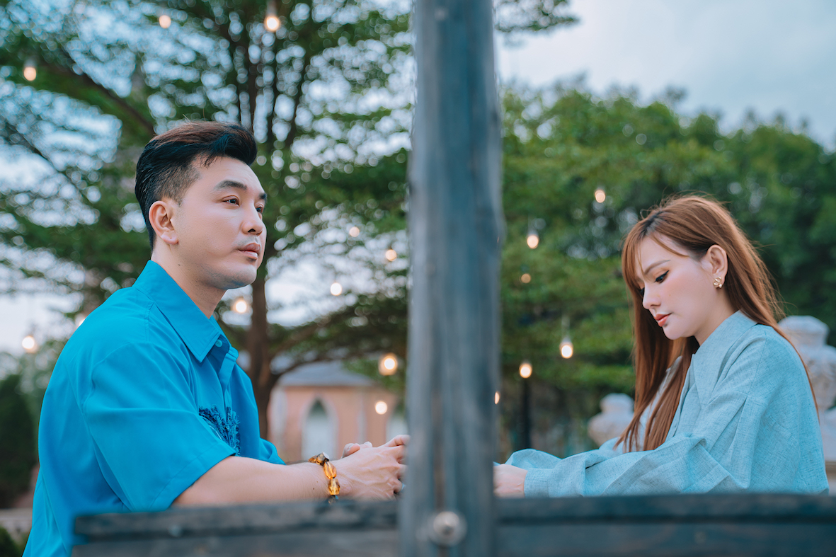 Ưng Hoàng Phúc -Thu Thuỷ tái hợp trong âm nhạc sau nhiều năm 