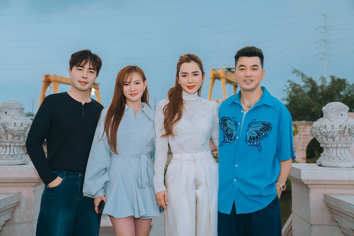 Chồng Thu Thuỷ và bà xã Ưng Hoàng Phúc có mặt động viên cả hai