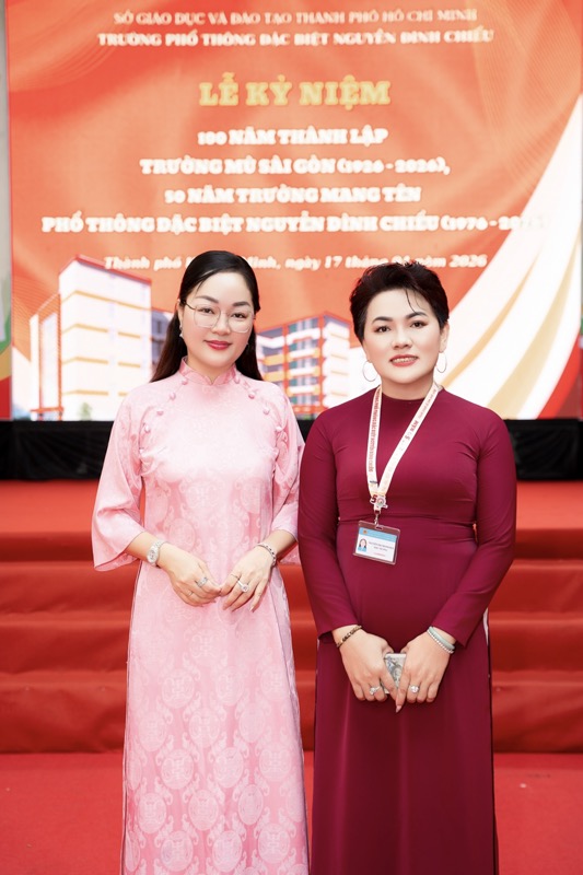 Người đẹp luôn đầy năng lượng truyền cảm hứng cho chị em phụ nữ