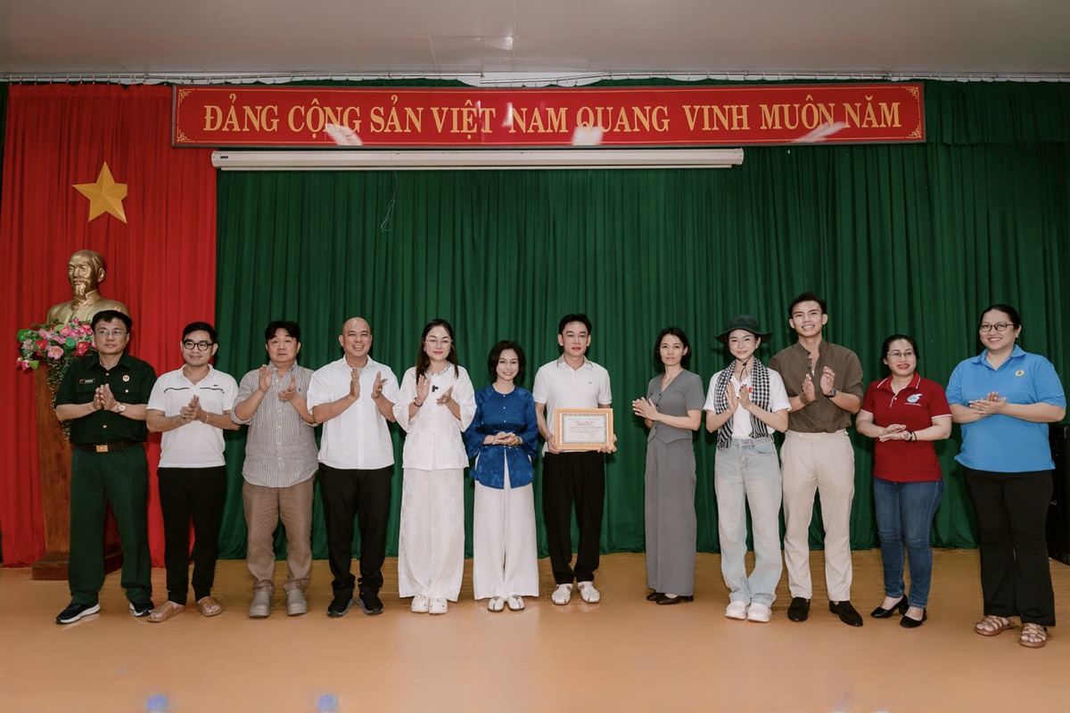 Hoàng Thanh Nga tích cực tham gia nhiều hoạt động xã hội 