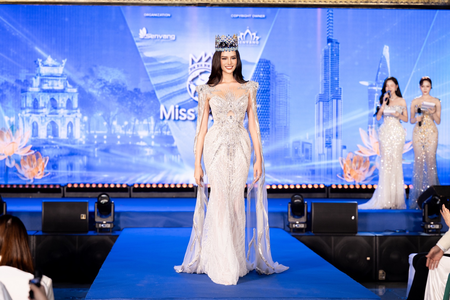 Miss World Opal Suchata Chuangsri