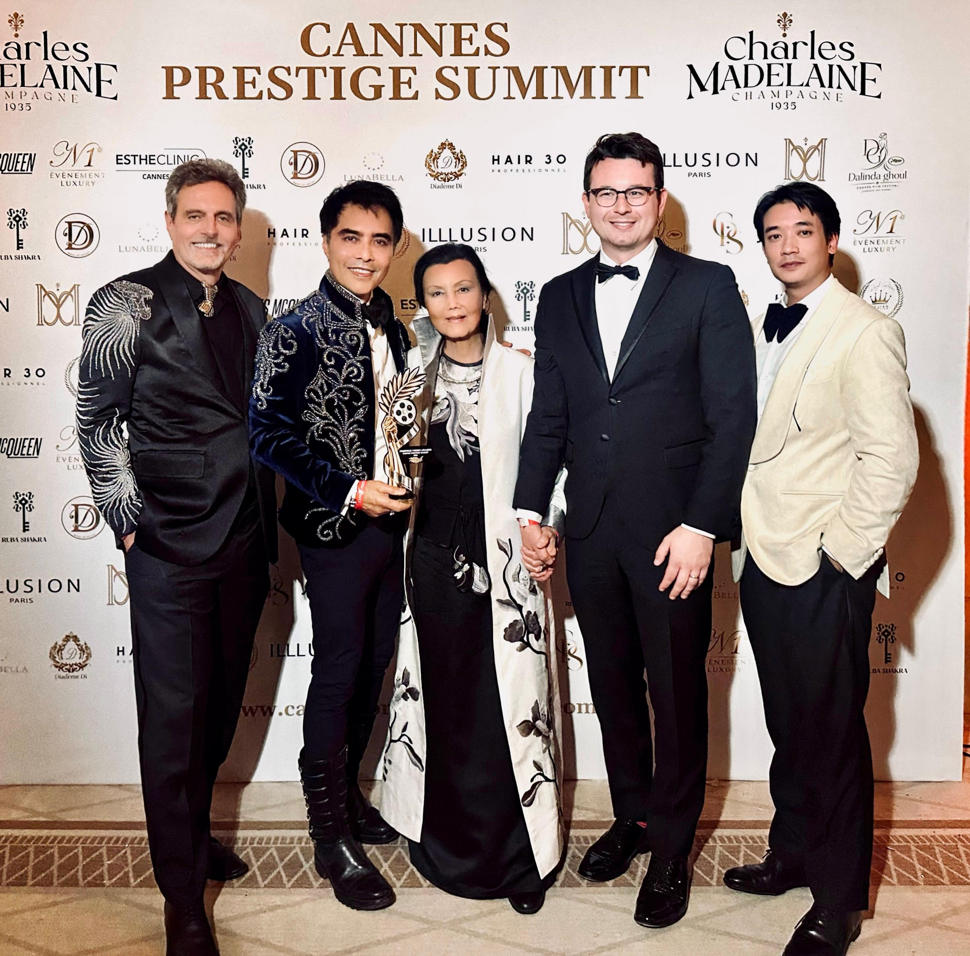 Đoàn phim tham gia các hoạt động tại Liên hoan Cannes 2026