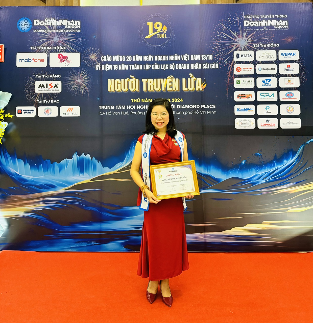 Là nữ doanh nhân với 20 năm điều hành doanh nghiệp với những nỗ lực được ghi nhận từ Hội Doanh nhân Sài Gòn