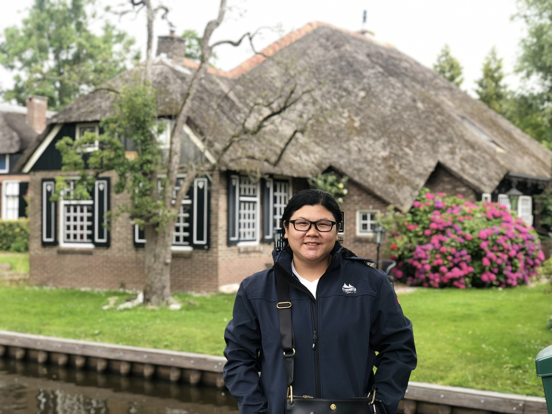 Tiến sĩ Phan Danh Na trong thời gian học tập về du lịch thể thao tại Châu Âu