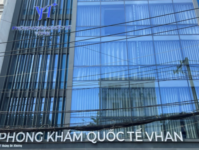 Phòng khám Quốc tế VHAN tại địa chỉ 17 Hoàng Dư Khương (phường 12, quận 10) nơi diễn ra sai phạm. 