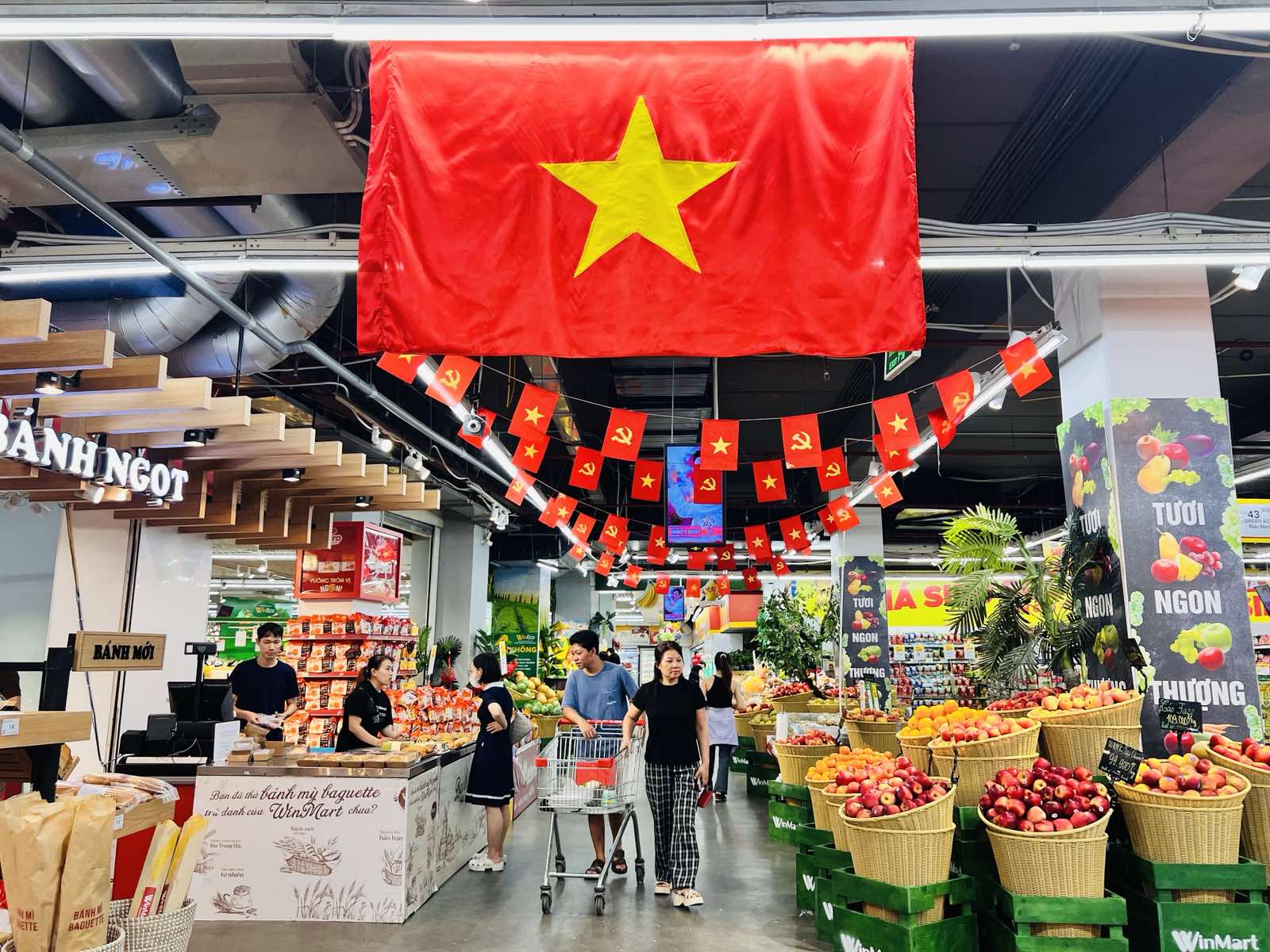 Chuỗi siêu thị WinMart lan tỏa tinh thần tự hào dân tộc, mừng Đại lễ 2_9