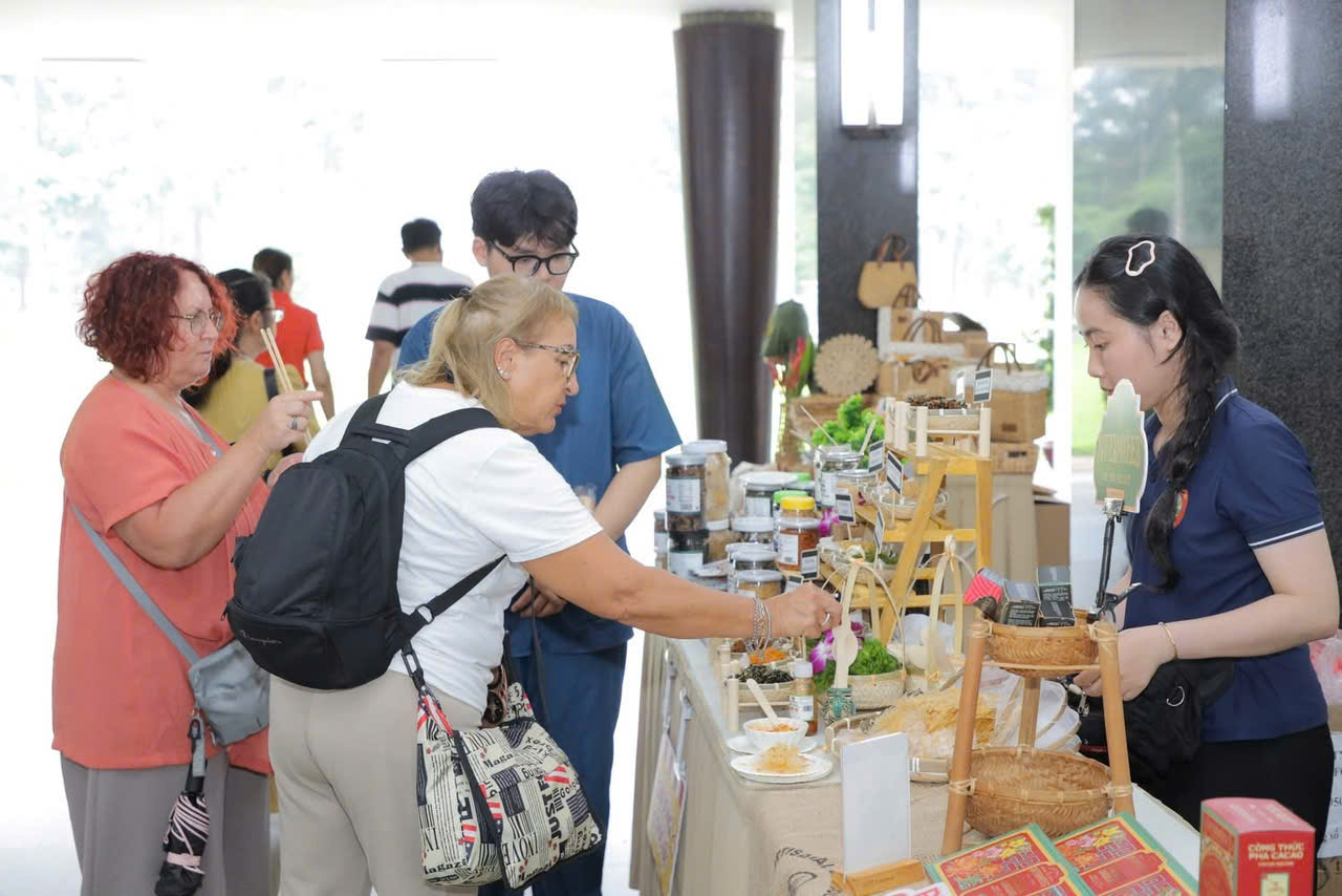 Cuộc thi thu hút khá đông các dự án khởi nghiệp tham dự.