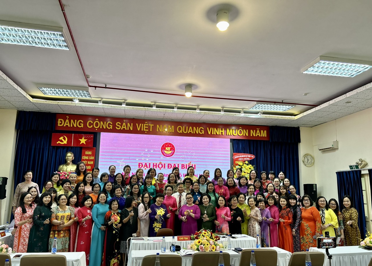 Đại hội bất thường Nữ tri thức TP.HCM thành công tốt đẹp. 