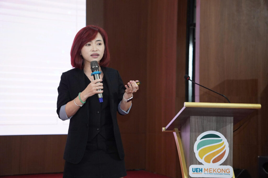 Bà Lê Thị Hải Yến – Giám đốc Trade Maketing ngành hàng chăm sóc nhà cửa Unilever đã chia sẻ về: “Xu hướng thị trường Tết Bính Ngọ và Tiêu dùng 2026”.