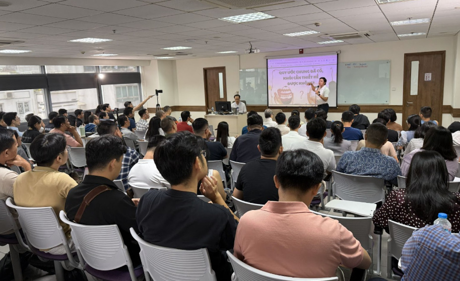 Buổi họp mặt “Xây Nhà Tử Tế” do Cộng Đồng “Học Từ Thực Tế” tổ chức quy tụ 70 chủ nhà đại diện cho hơn 450 chủ nhà đang và sắp xây nhà, cùng 30 đơn vị thiết kế – thi công làm nghề nghiêm túc.