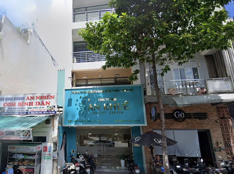 Công ty TNHH An Khuê Beauty Center tại 261 Trần Bình Trọng, phường Chợ Lớn bị đình chỉ hoạt động vì loạt sai phạm. 