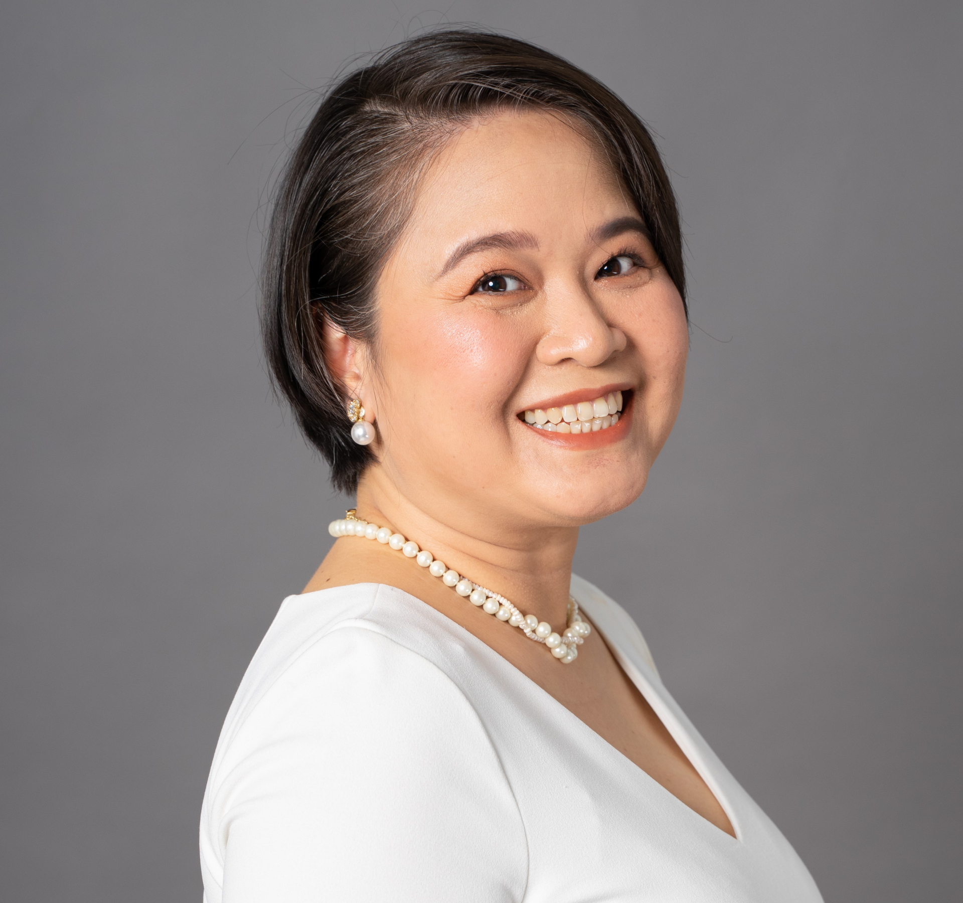 bà Lê Hoàng Lan Như Ngọc, Giám đốc Cấp cao, Tư vấn Chiến lược, Cushman & Wakefield Việt Nam.