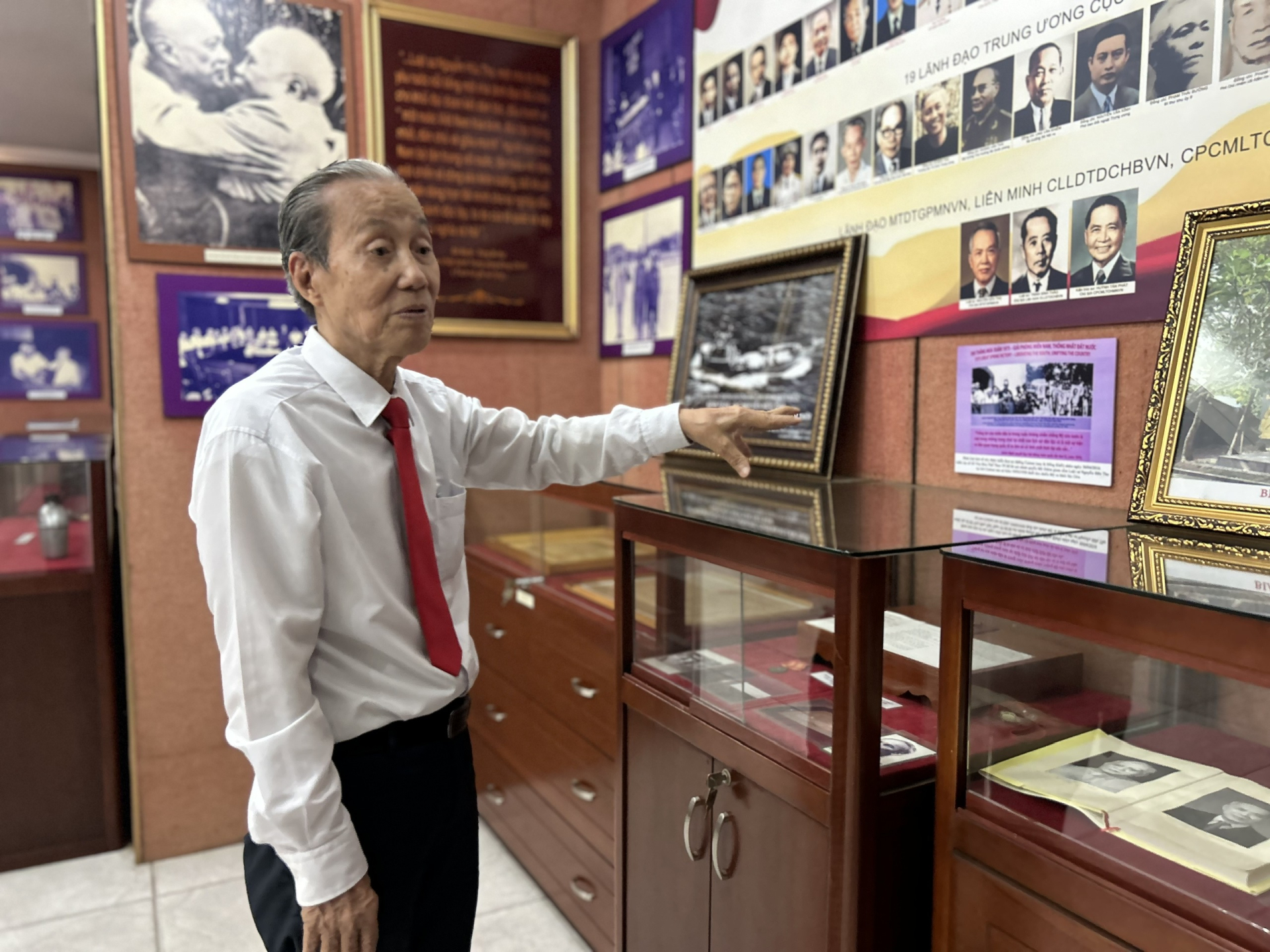 Ông Nguyễn Hữu Châu, con trai cố Luật sư, Quyền Chủ tịch nước Nguyễn Hữu Thọ.