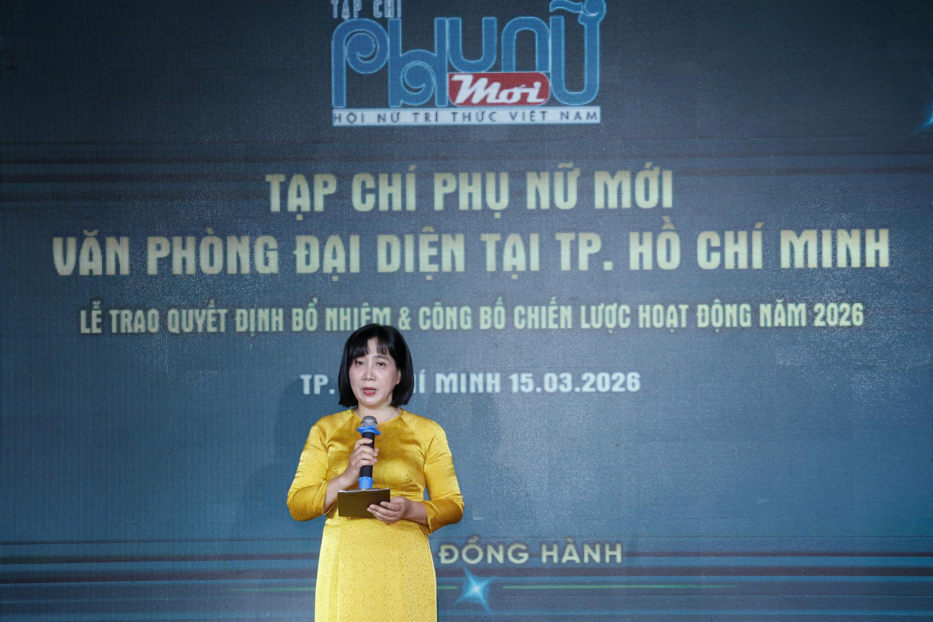 Bà Chu Thị Thu Hằng, Tổng Biên tập Tạp chí Phụ nữ Mới, chia sẻ tại chương trình. 