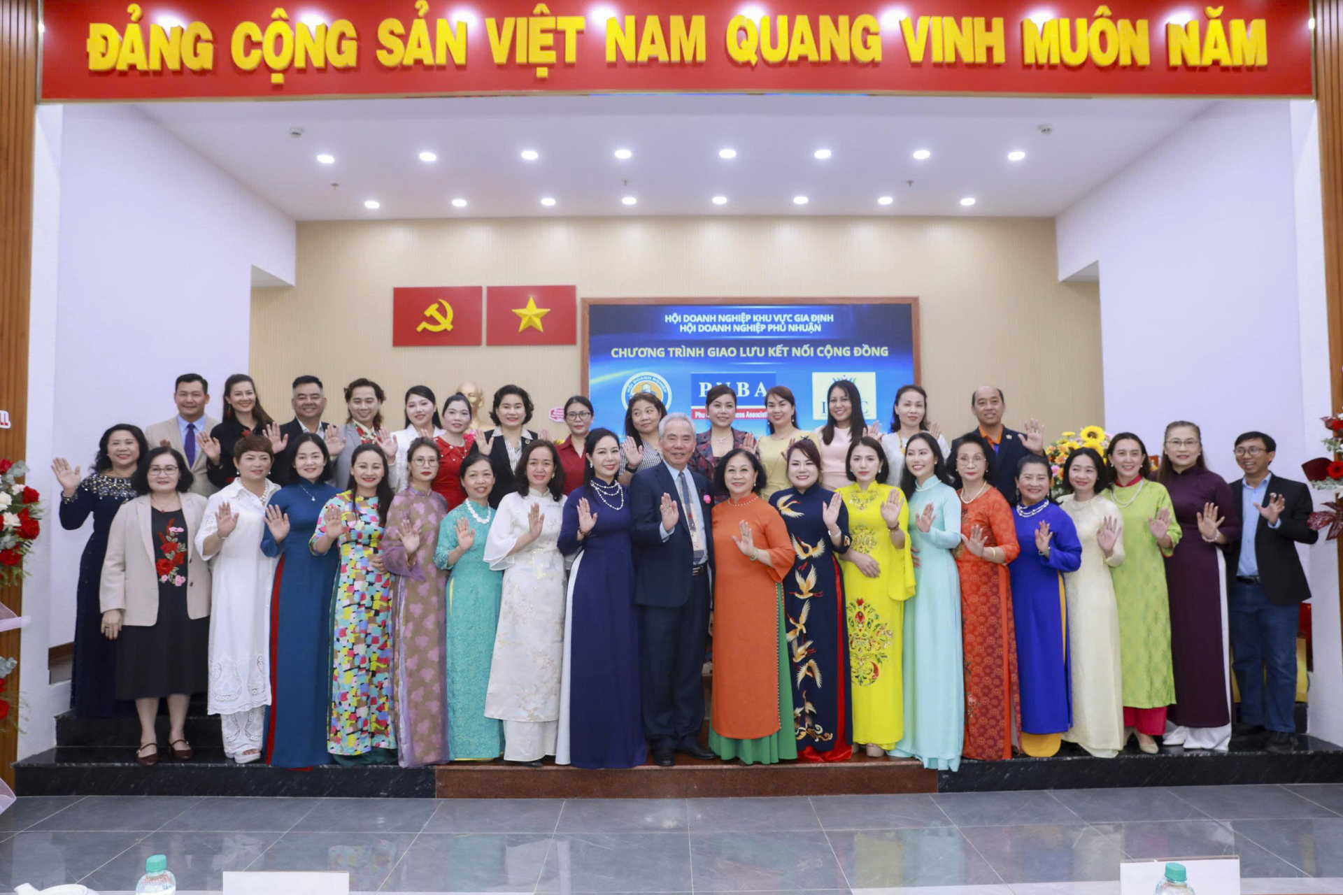 Hội Doanh nghiệp khu vực Gia Định (GDBA), Hội Doanh nghiệp Phú Nhuận (PNBA) và Hội đồng Nữ Doanh nhân quốc tế (IWEC) tại buổi giao lưu kết nối. 