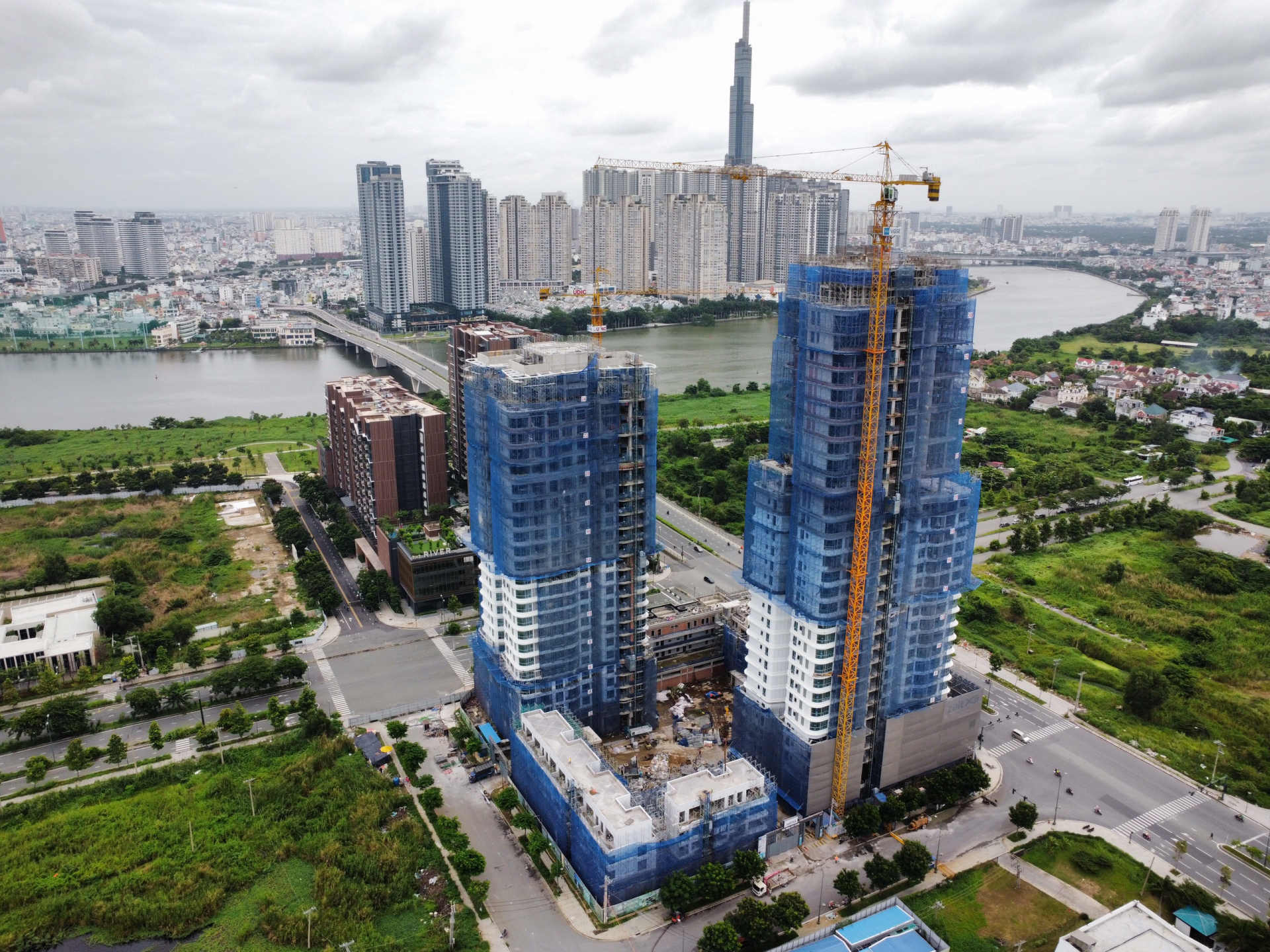 Việt Nam bước vào chu kỳ đầu tư mới của bất động sản.