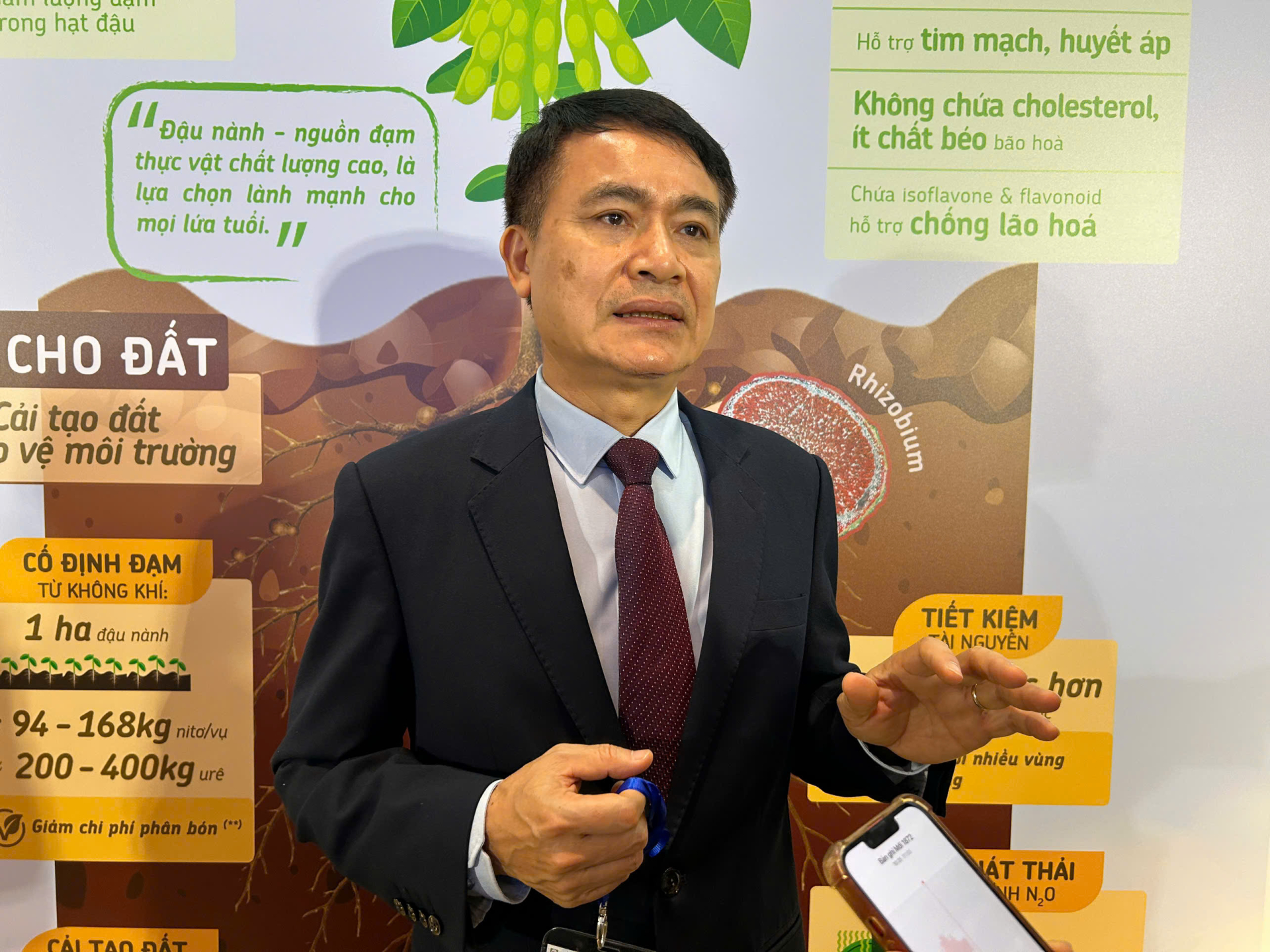 PGS.TS Trần Thanh Dương, Viện trưởng Viện Dinh dưỡng. Ảnh: Cẩm Viên. 
