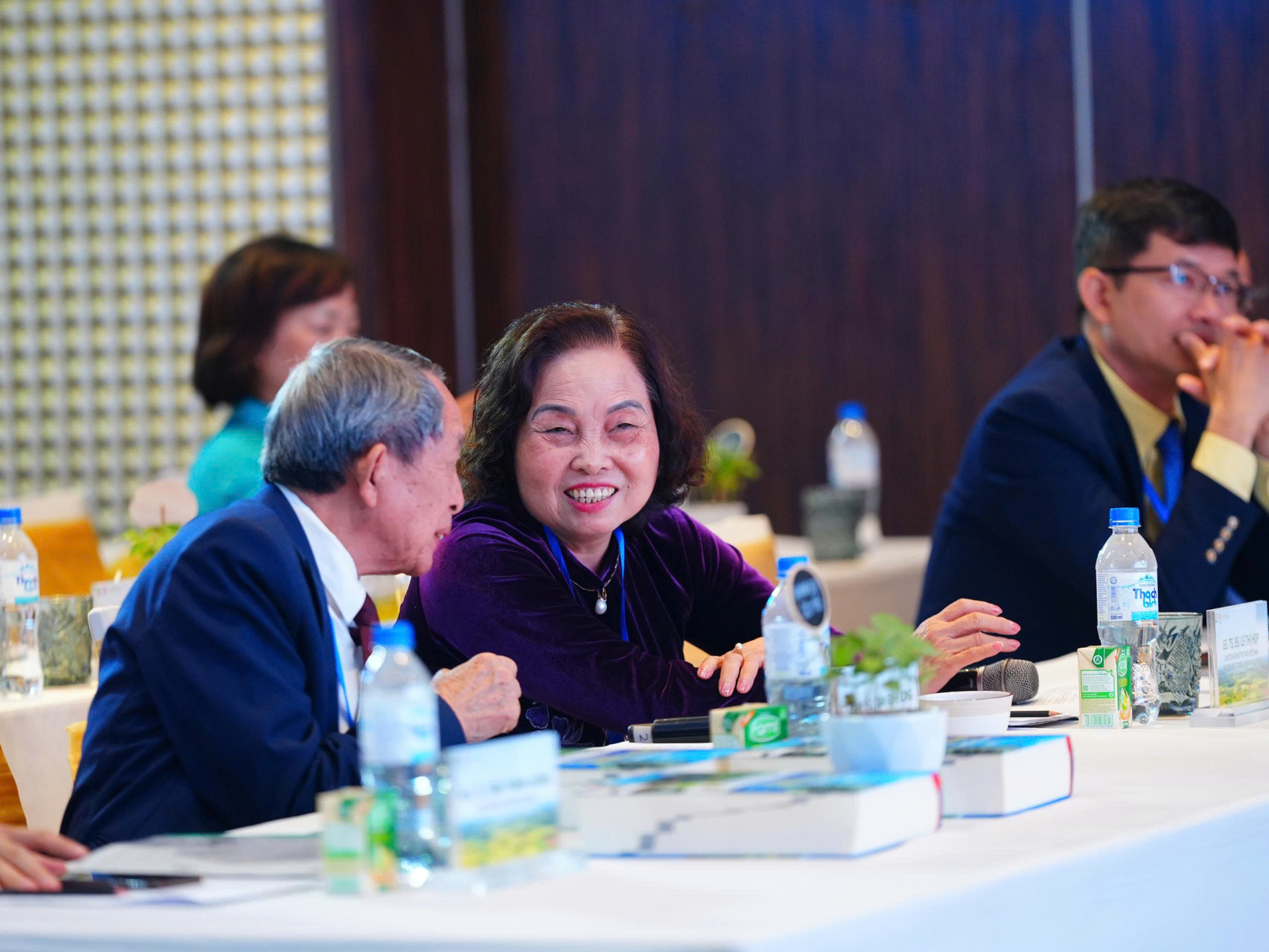 Hội thảo thu hút rất nhiều chuyên gia từ các lĩnh vực dinh dưỡng tham dự. 