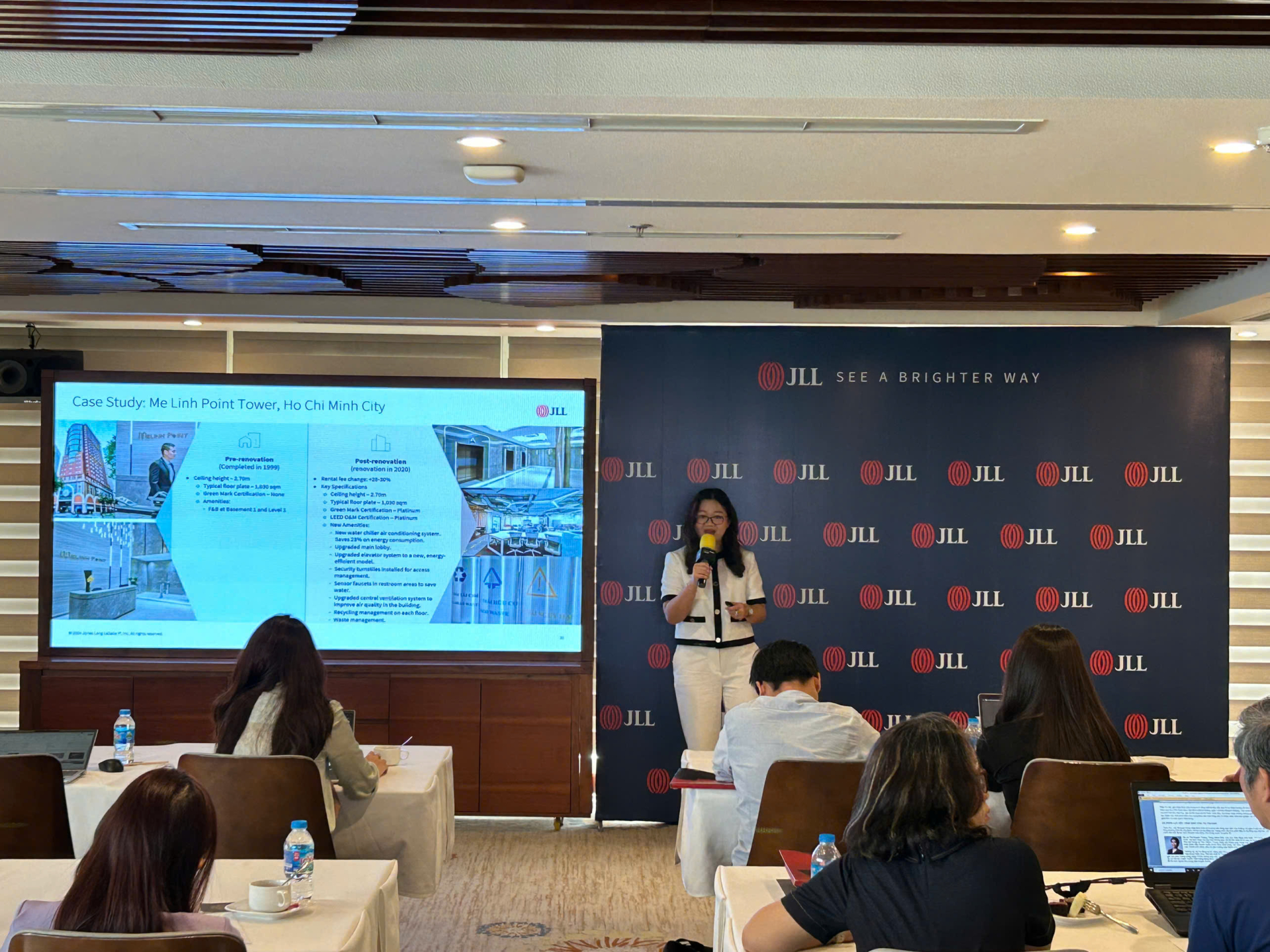 Stephanie Dinh, Giám đốc Quản lý và Phát triển Dự án JLL Việt Nam.