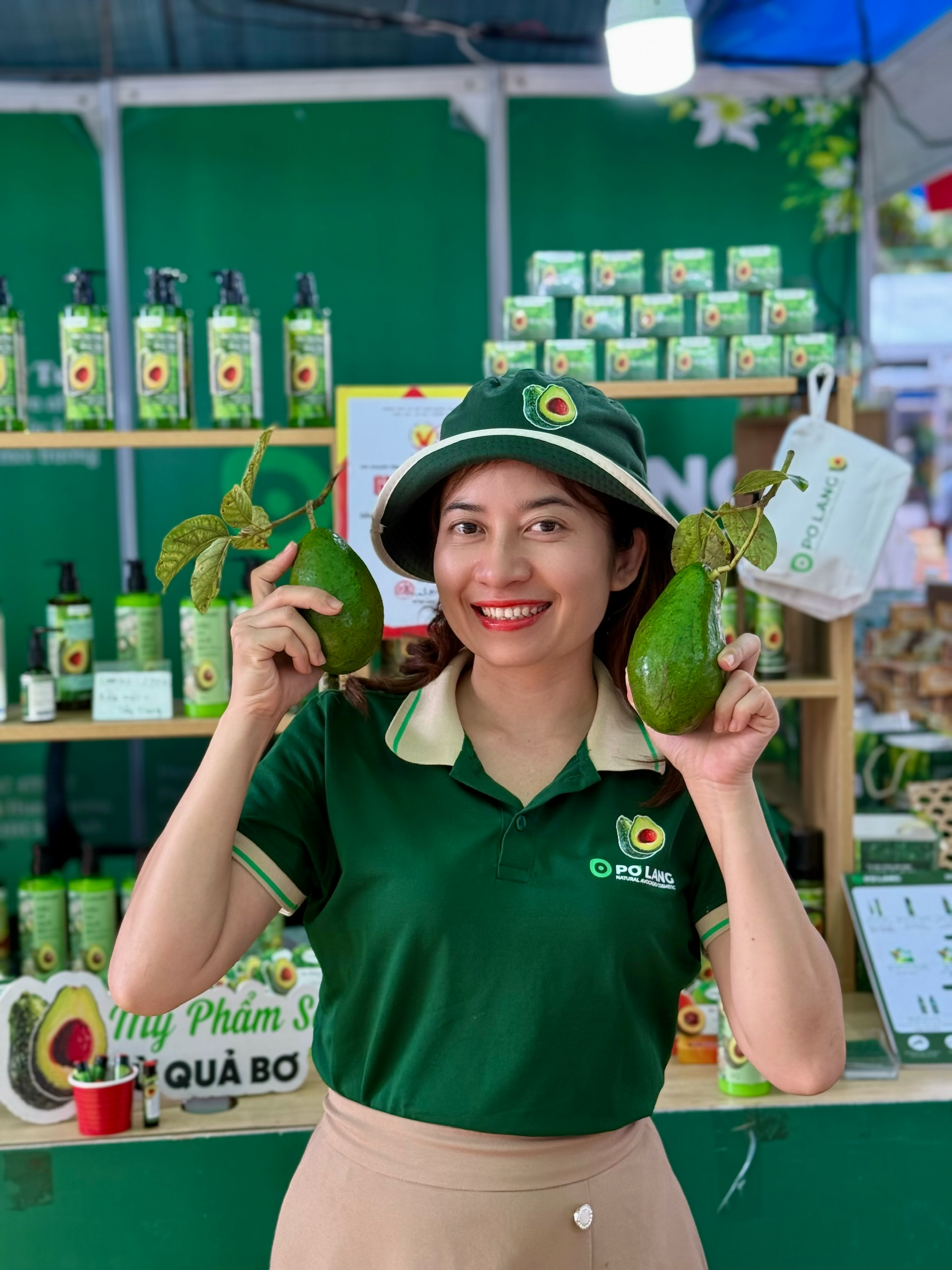 Phạm Thị Thu Hằng - nhà sáng lập thương hiệu mỹ phẩm Pơ Lang.