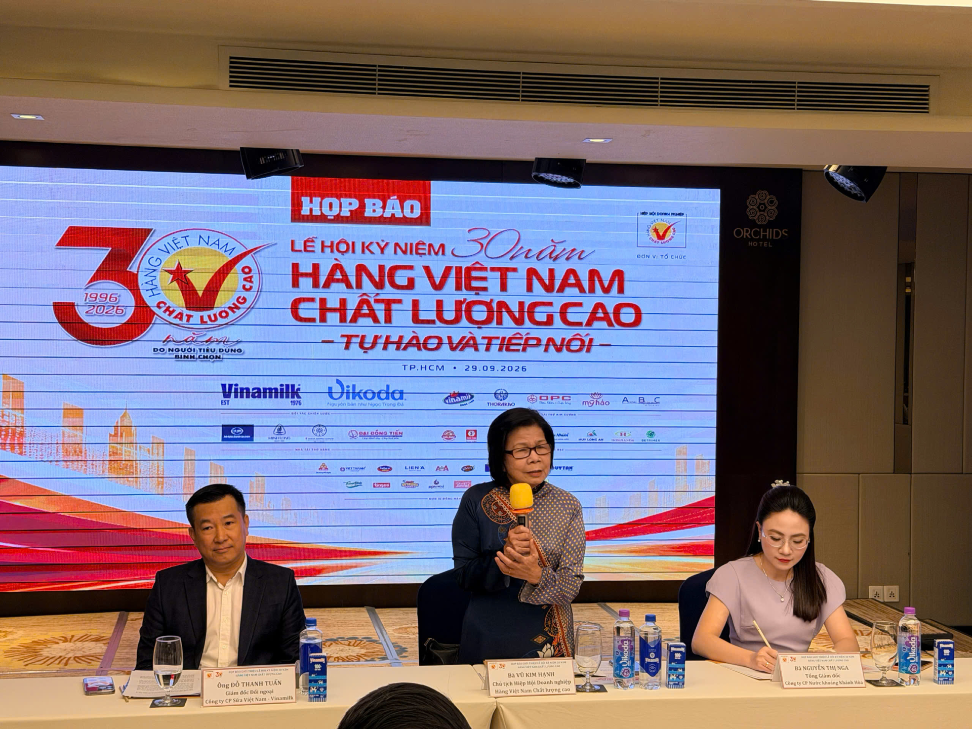 Họp báo thông tin Lễ hội kỷ niệm 30 năm HVNCLC.