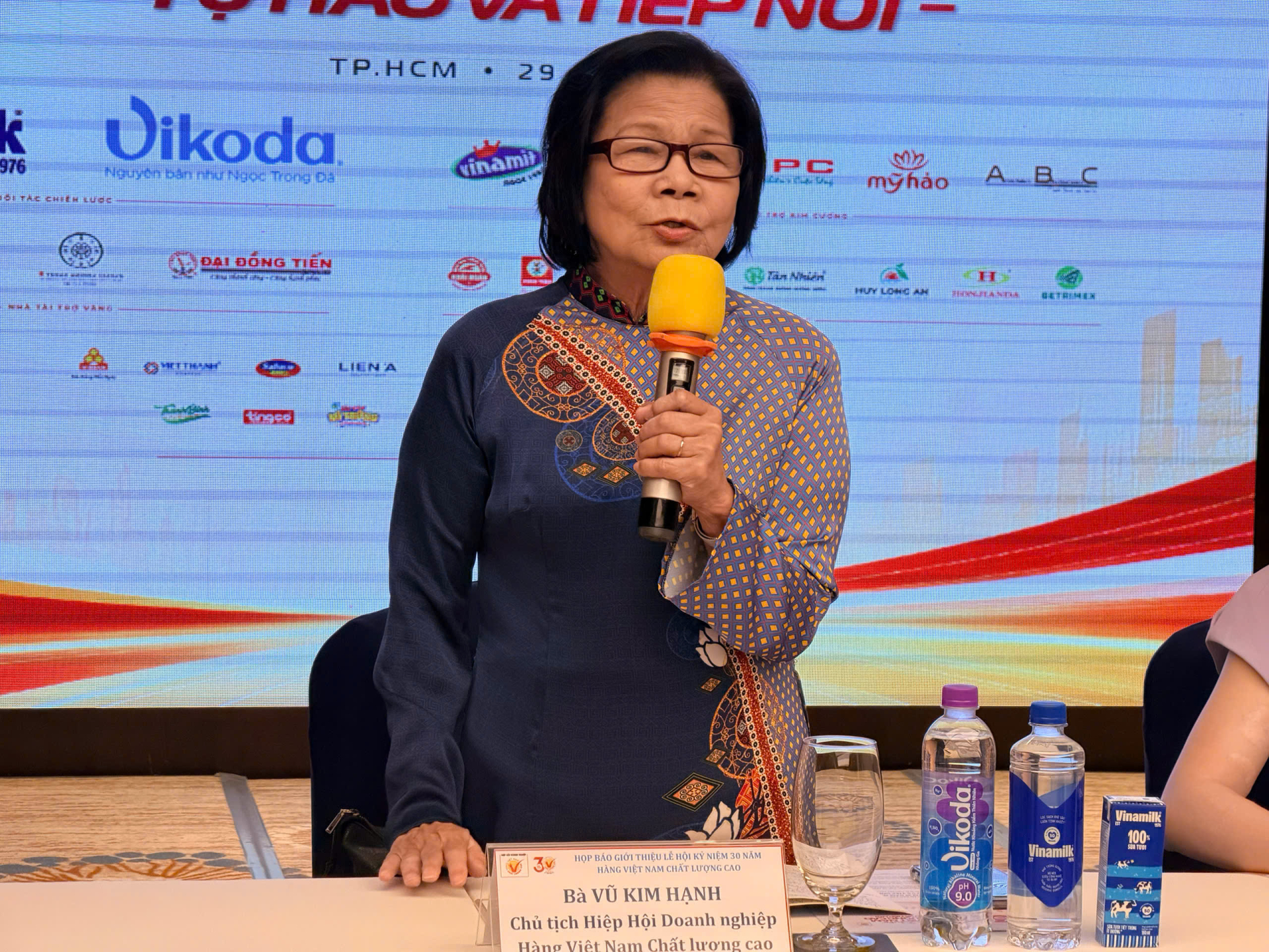 Bà Vũ Kim Hạnh, Chủ tịch Hội Doanh nghiệp Hàng Việt Nam Chất lượng Cao.