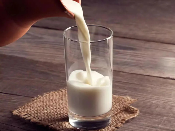 Trong rất nhiều loại đồ uống, giáo sư Đặng có sở thích đặc biệt là sữa. Ảnh minh họa