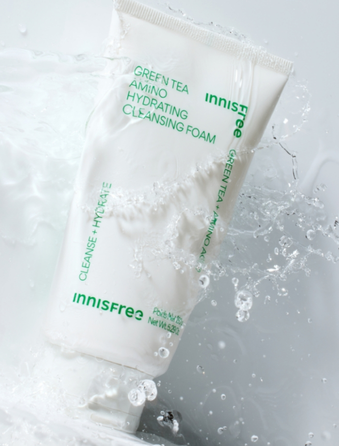 Sữa rửa mặt dưỡng ẩm da Innisfree Green Tea Amino Cleansing Foam