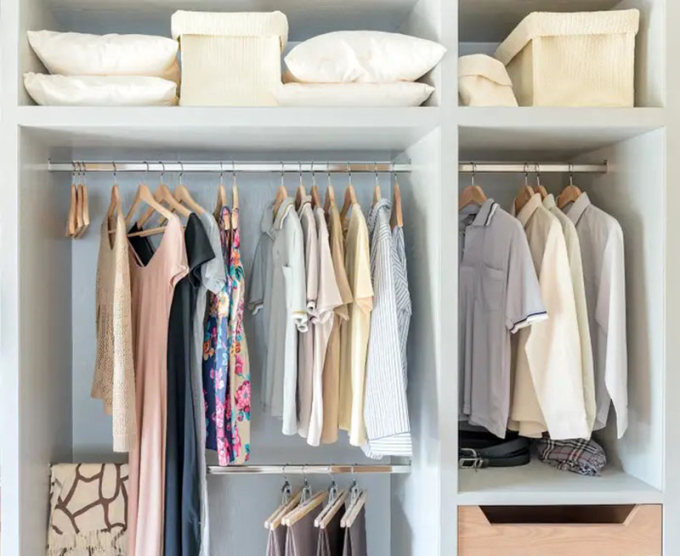 8 cách sắp xếp giúp tủ quần áo gọn đẹp như nhờ chuyên gia