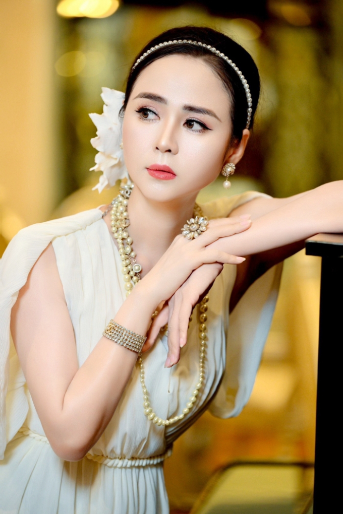 Quý cô Bùi Thanh Hương: “Hãy để thời trang tôn vinh vẻ đẹp và giá trị của bạn”