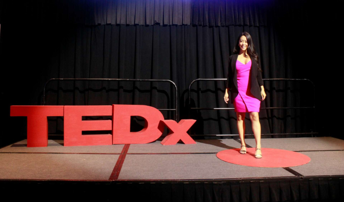 Tara thường xuyên xuất hiện với vai trò diễn giả trong các series của TEDx