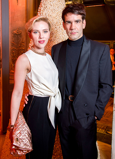 Scarlett Johansson và người chồng thứ hai Romain Dauriac, người đã cùng cô trải qua một 