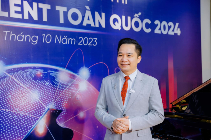 Ông Nguyễn Văn Tuấn, Trưởng BTC cuộc thi, Chủ tịch Viện phát triển Giáo dục và Văn hoá Việt Nam.
